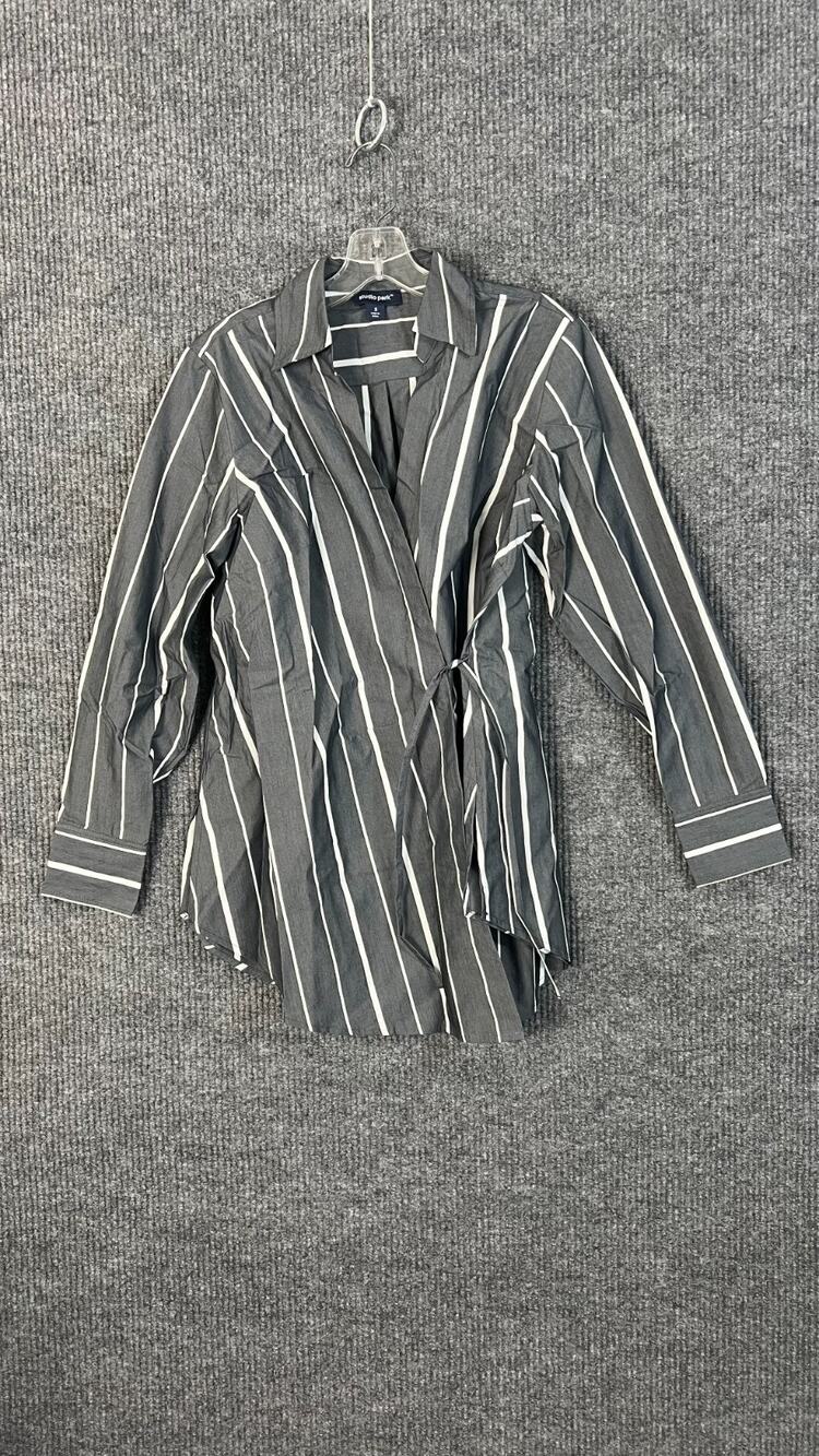 Studio Park Shirt Womens Small S Gray Striped Woven Colllared Wrap Corporate